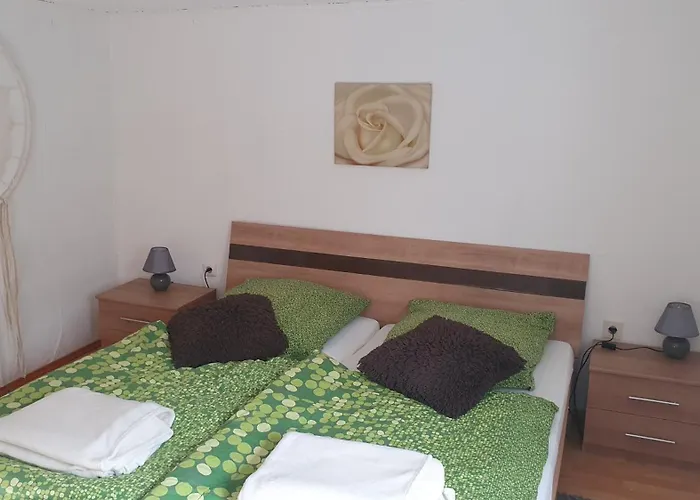 Ferienwohnung Lindlar Апартаменты *
